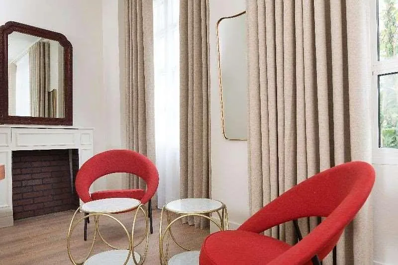 Hotel Celeste Batignolles Montmartre Paris